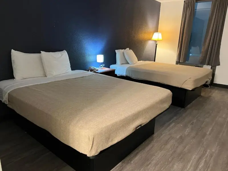 Double Room with Two Double Beds - Non-Smoking